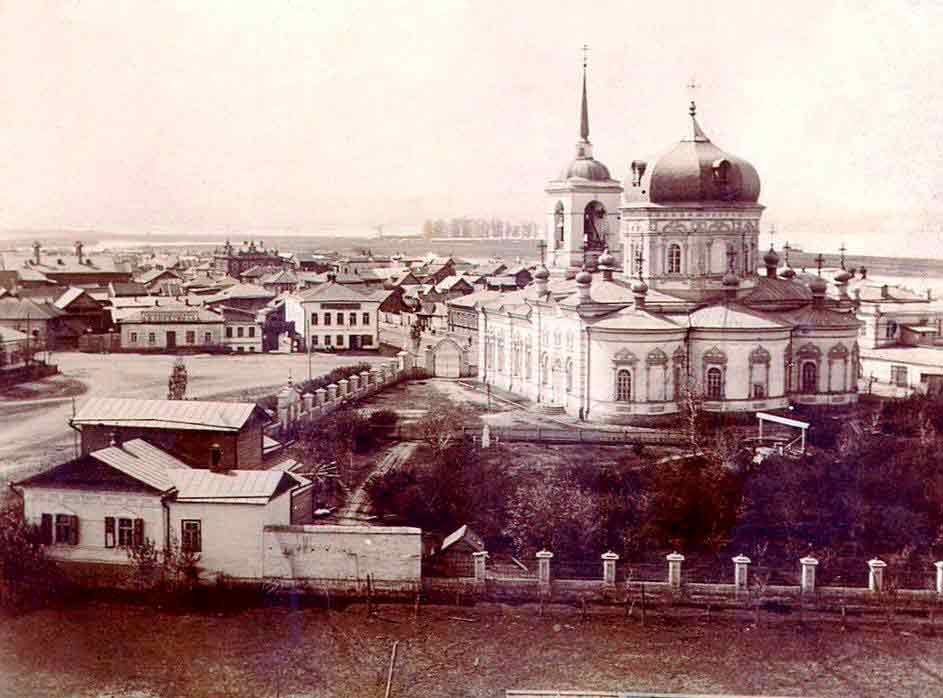 С Покровом Пресвятой Богородицы